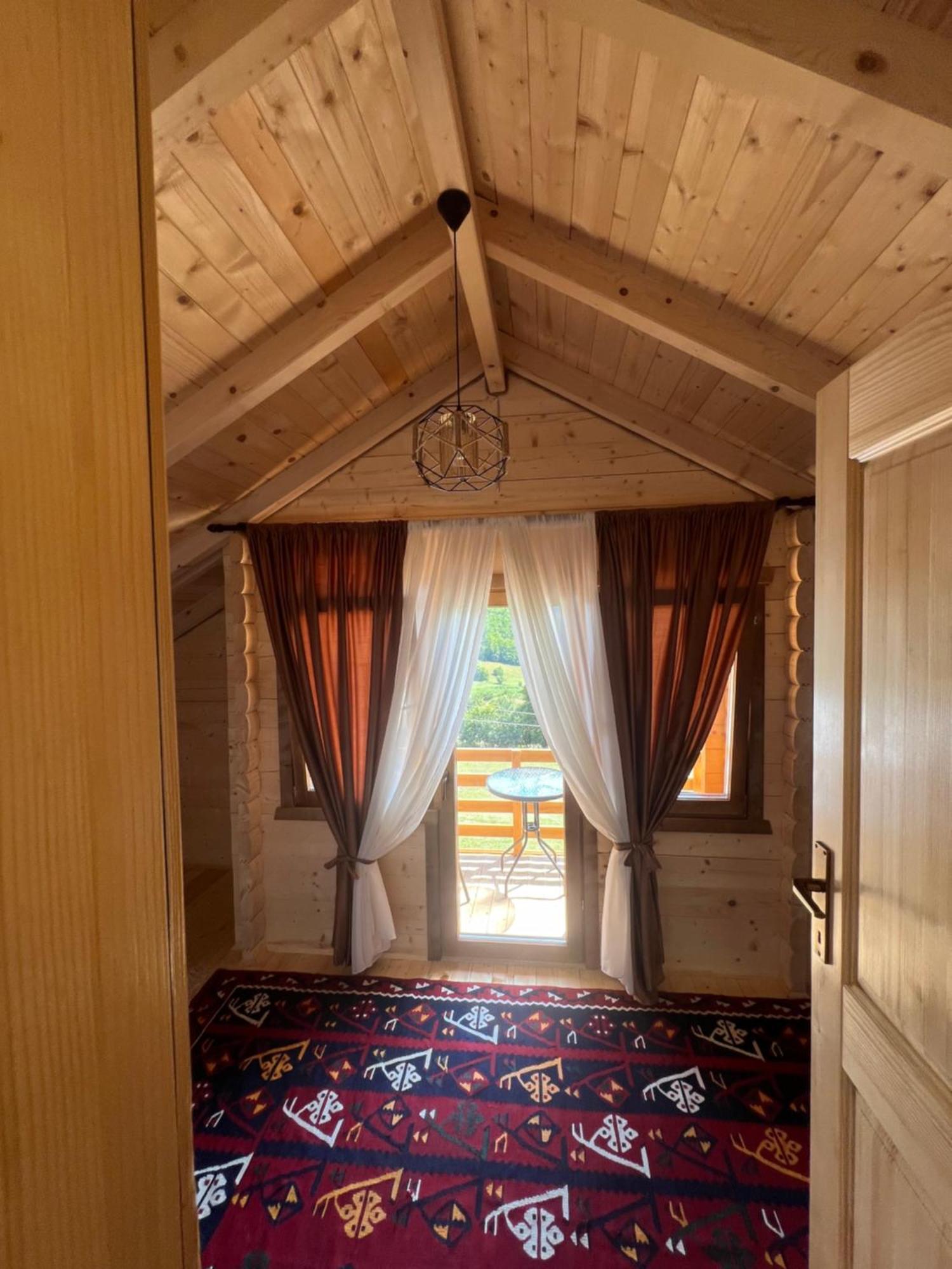 Soulrest Ekoresort - Mehov Konak Gusinje المظهر الخارجي الصورة